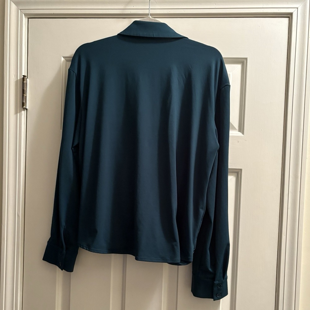 Halara Women's XL Crossover Long Sleeve Green Blouse Very Nice Quality - Picture 2 of 5